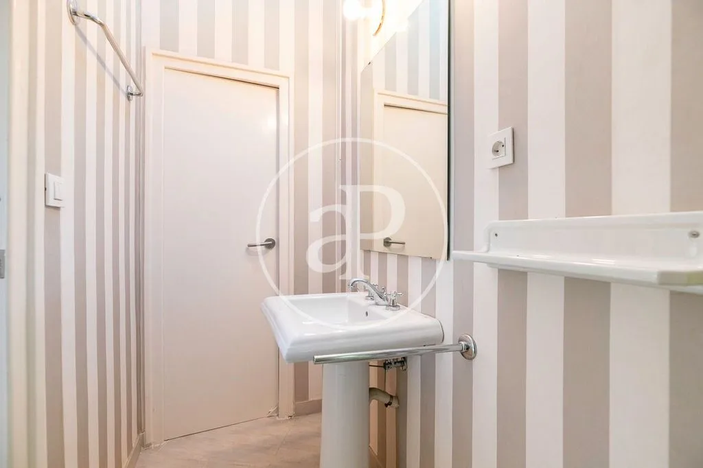 Salles de bain - Luxury Villa with Pool in Sant Andreu de Llavaneres