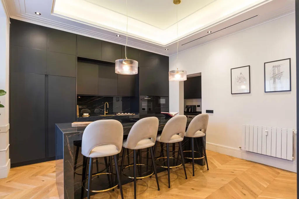 Cuisine - Renovated Flat Near Velázquez, Madrid