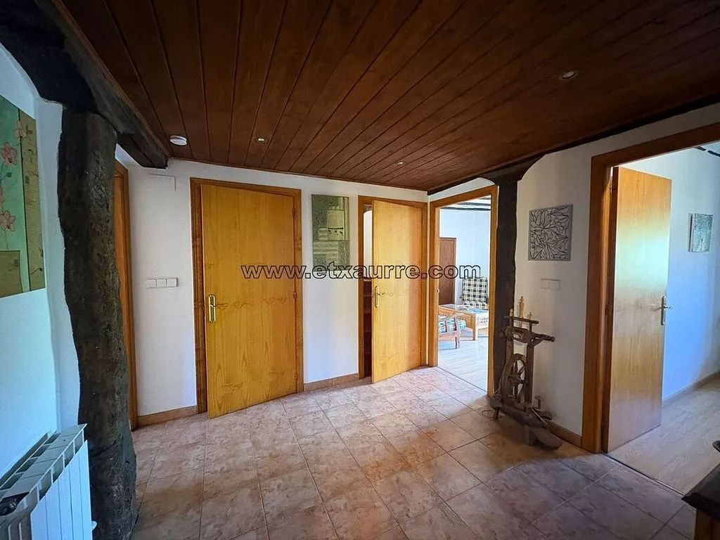 Entrée - Rural House with Balcony in Ayala
