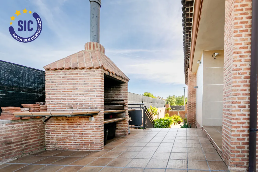 Terrasse - Independent House with Pool in Gandia
