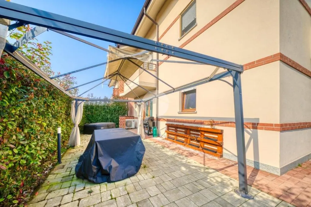 Terrasse - Ground Floor Apartment with Private Garden in Pianezza