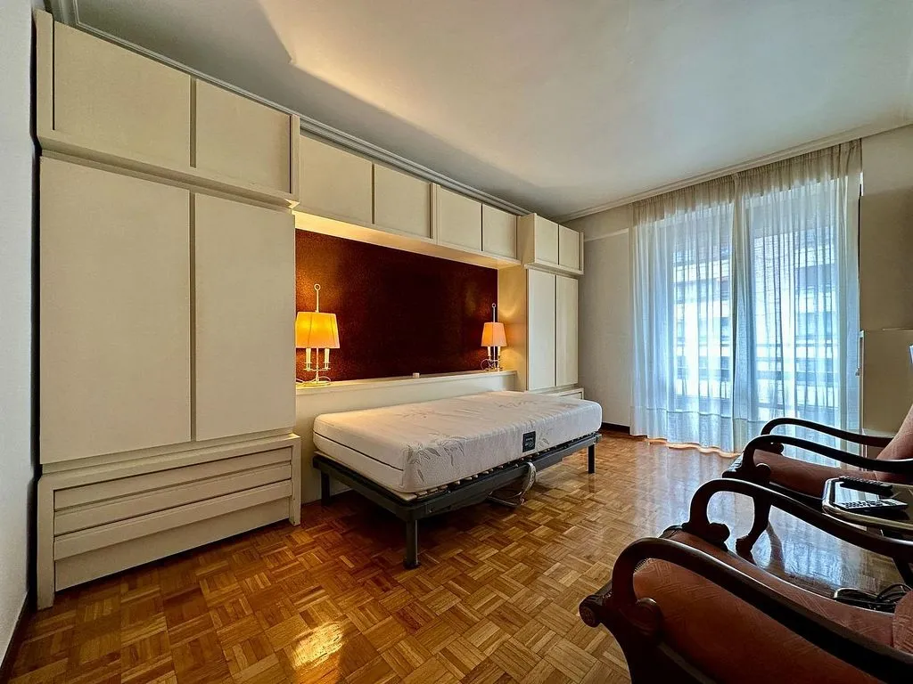 Chambres - Apartment with South View in Pamplona