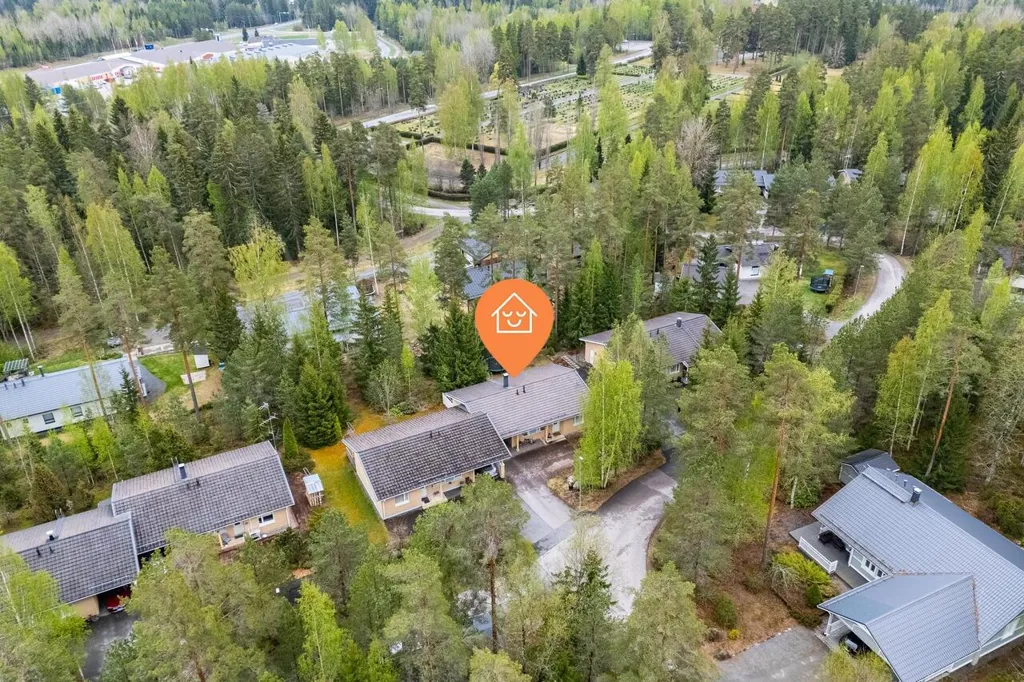 Õhuvaade - Modernised Apartment with Sauna in Riuttamäki