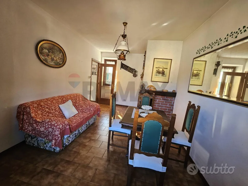 Söögituba - Panoramic Apartment in Comerio Courtyard