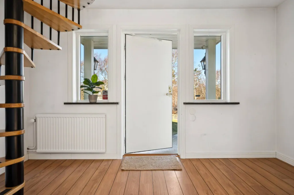 Entrée - Seafront Villa with Guesthouse in Ängelholm