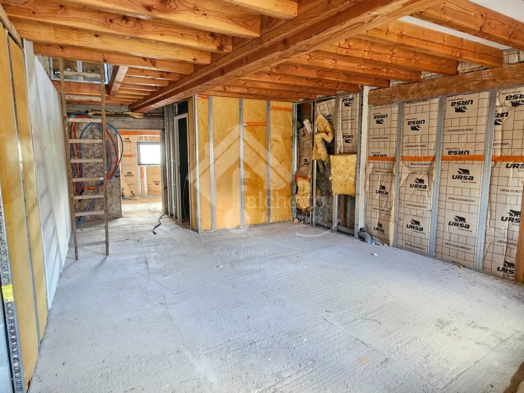 Toad - Commercial Property with Development Potential in St Nicolas des Biefs