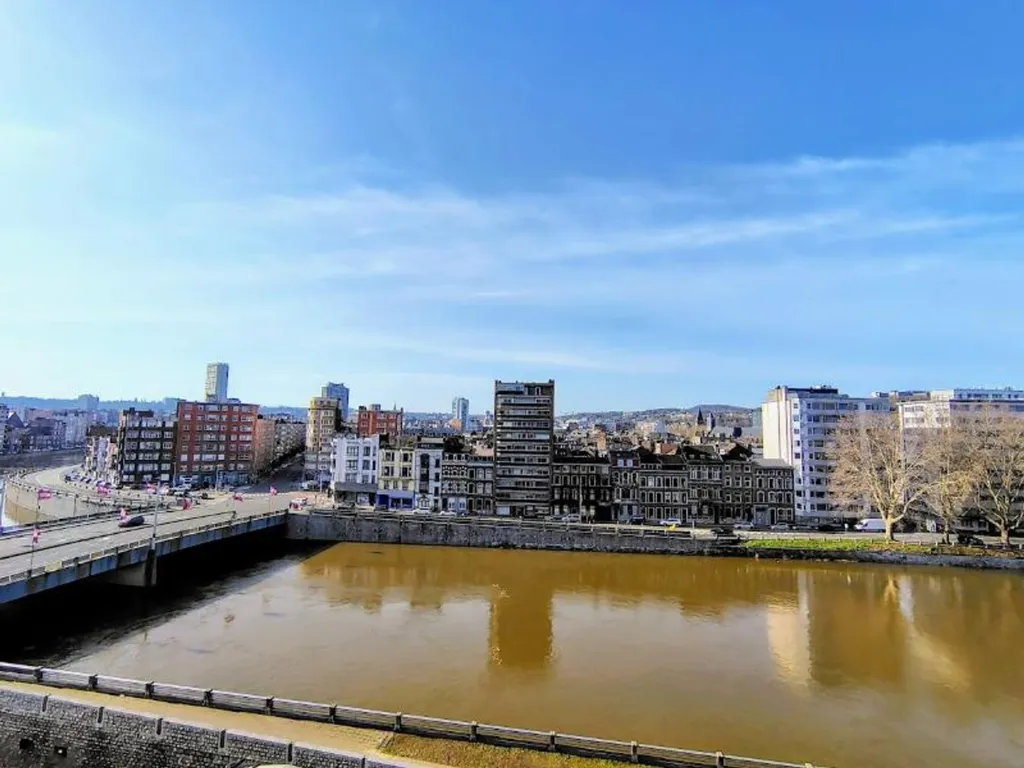 Appartement avec Vue sur la Meuse à Bressoux