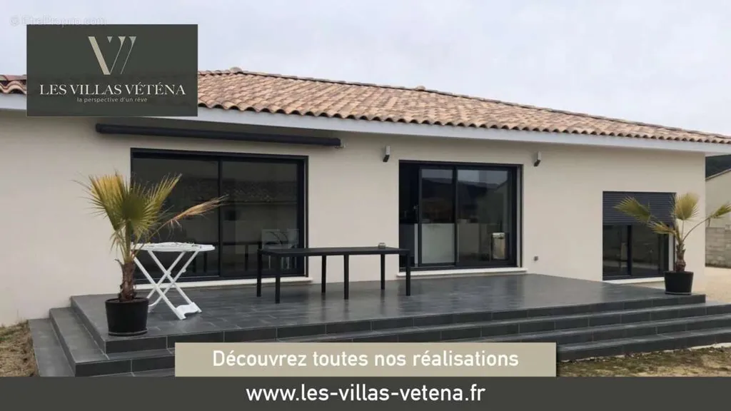 Terrasse - Terrain à Pernes-Les-Fontaines