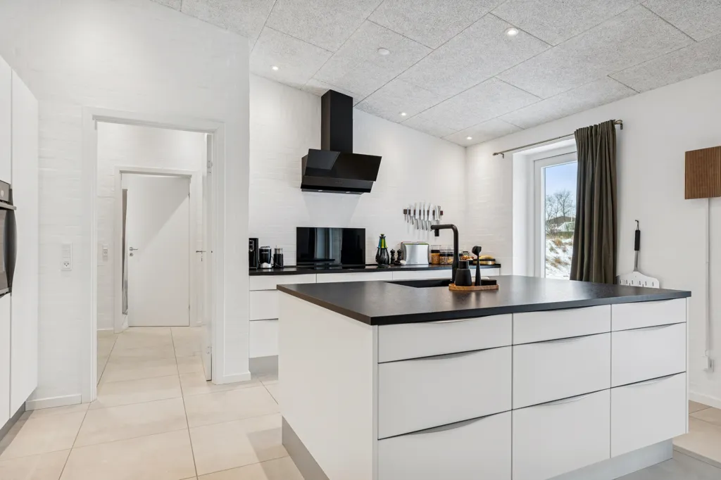 Köök - Contemporary Villa with Terrace in Brande