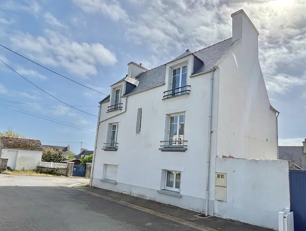 Extérieur - Maison avec Sous-sol Total et Jardin à Plouhinec