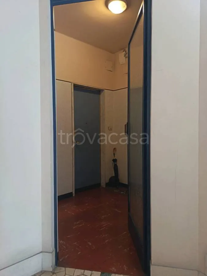 Entrée - Panoramic Apartment with Balcony in Crocetta, Turin