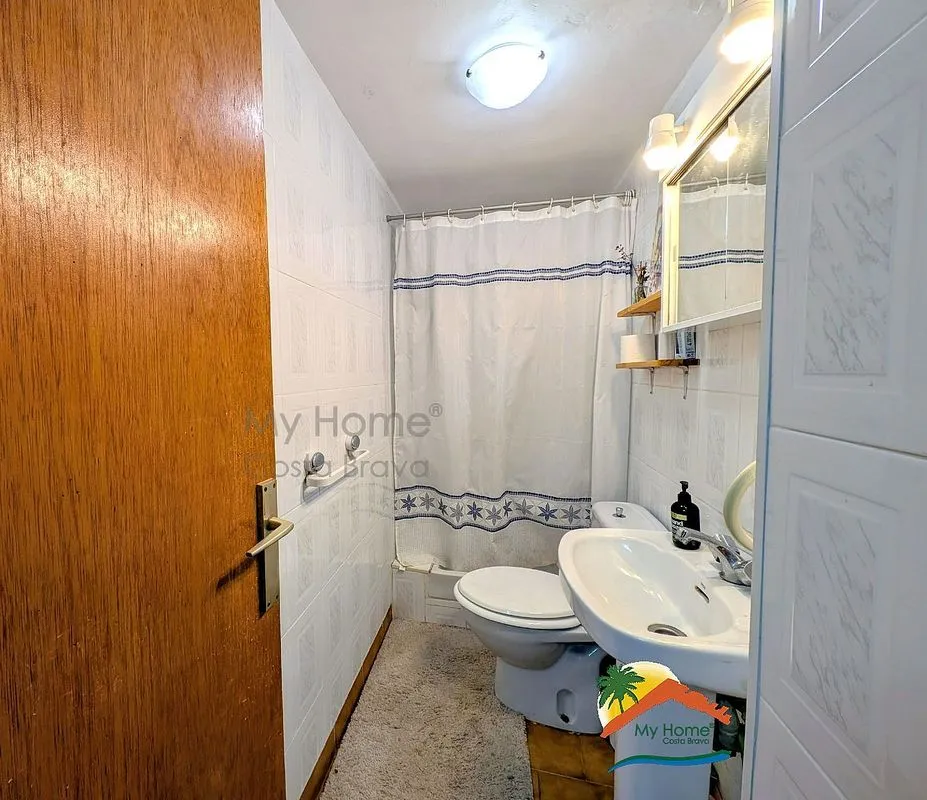 Salles de bain - Chalet with Sea and Mountain Views in Lloret Blau