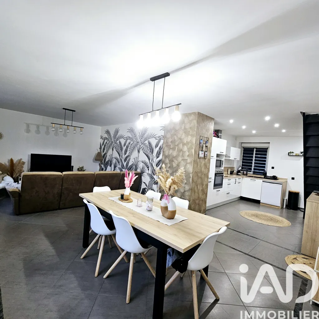 Söögituba - Duplex Apartment with Garden in Mancieulles
