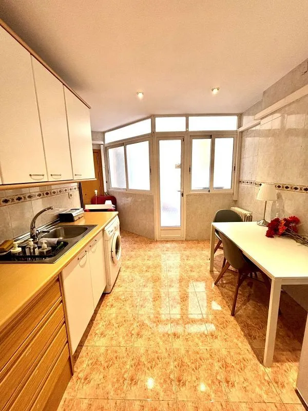 Köök - 3-Bedroom Flat with A/C in Almagro