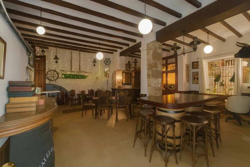 Toad - Historic Boutique Hotel in Jávea's Old Town