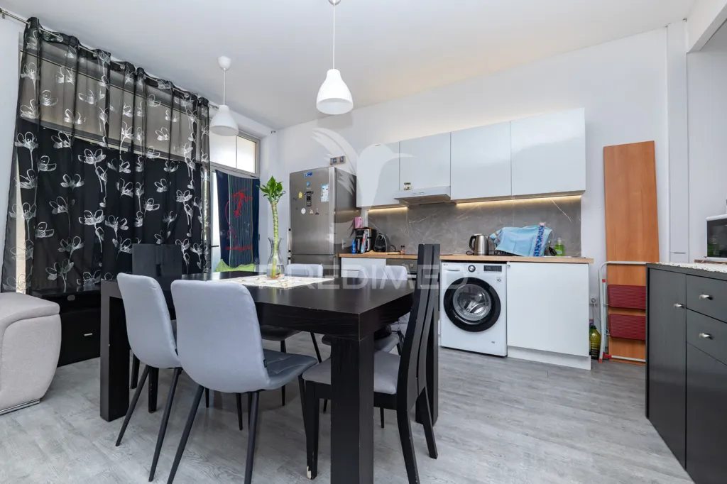 Salle à manger - Converted Shop Apartment near Braga