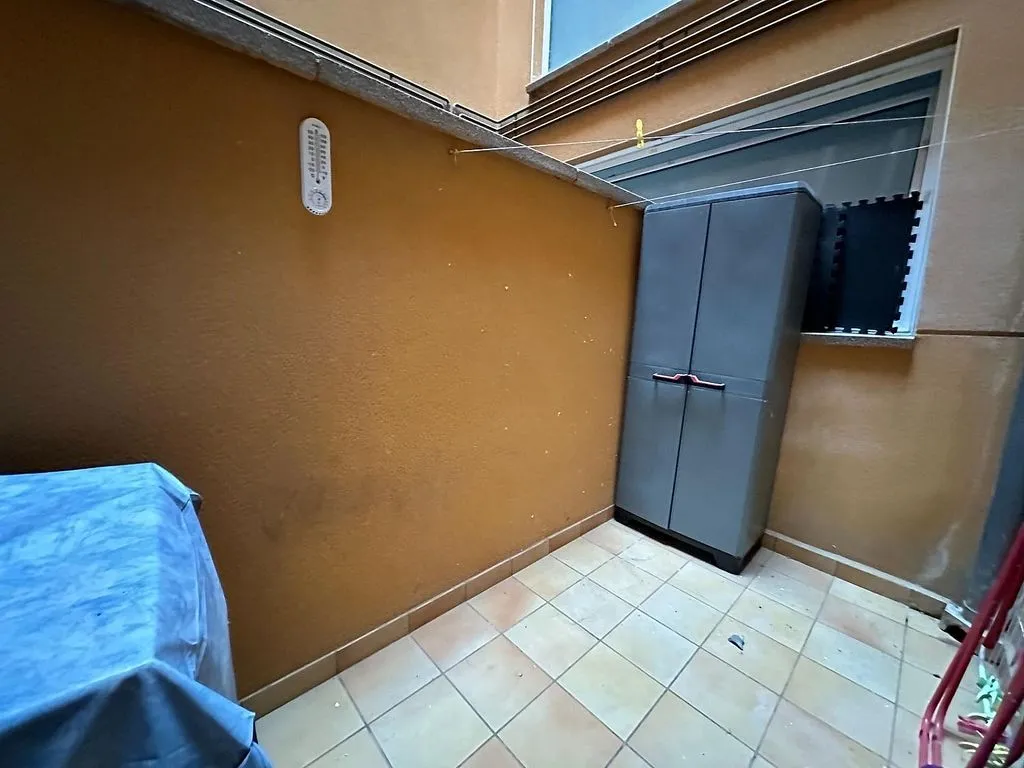 Pesuköök - Apartment with Parking in Vallirana