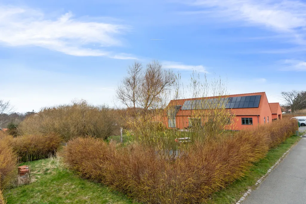 Välivaade - Year-Round Plot with 5G Coverage in Svaneke
