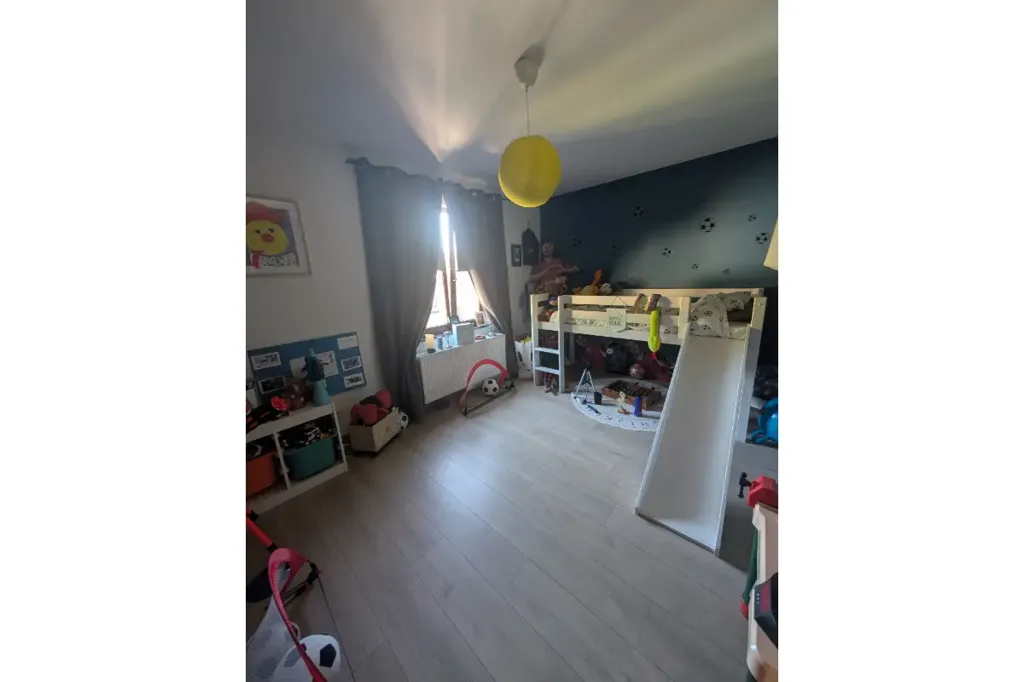 Magamistoad - Partially Renovated House with Garden in Grivegnée