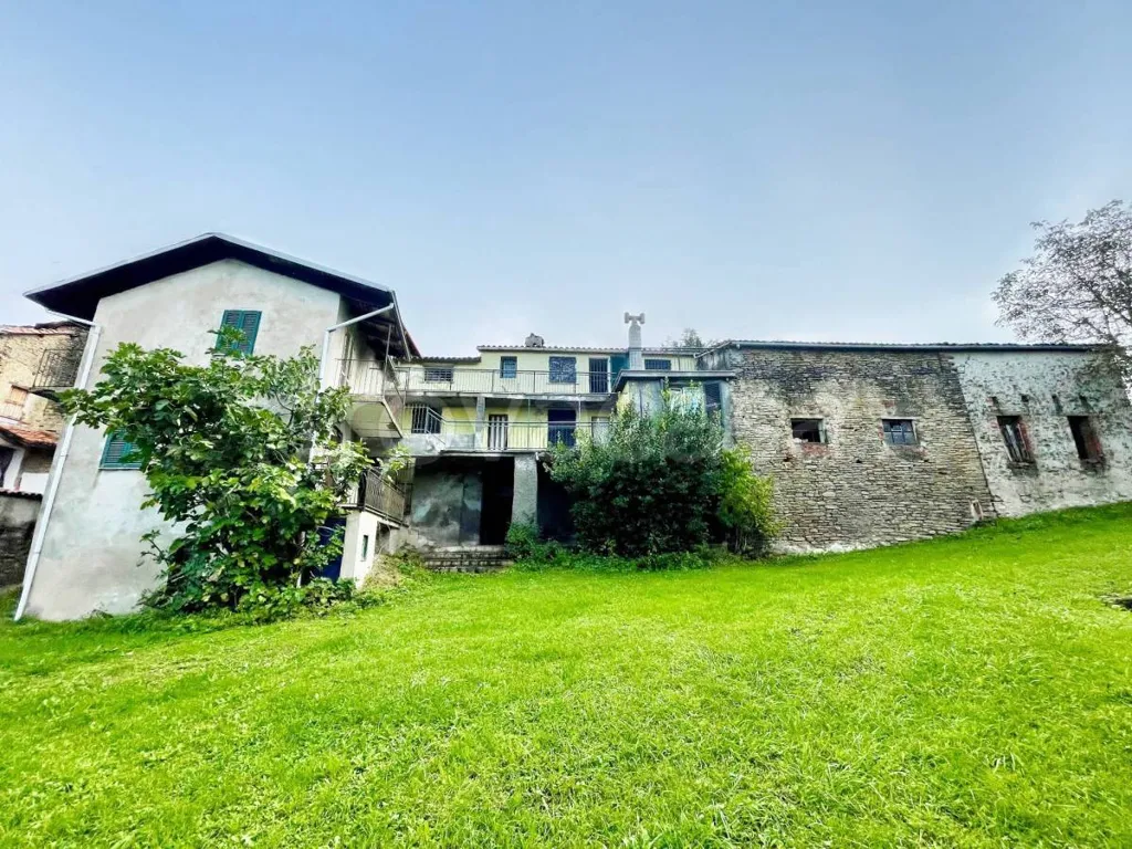 Extérieur - Restoration-Ready House with Panoramic View in Murazzano