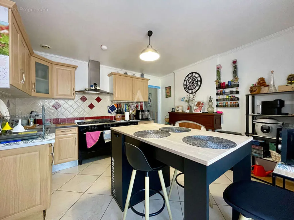 Cuisine - Maison avec Piscine et Studio à Selles-sur-Cher