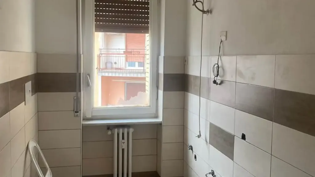 Vannitoad - Triplex with Balcony in Vigevano