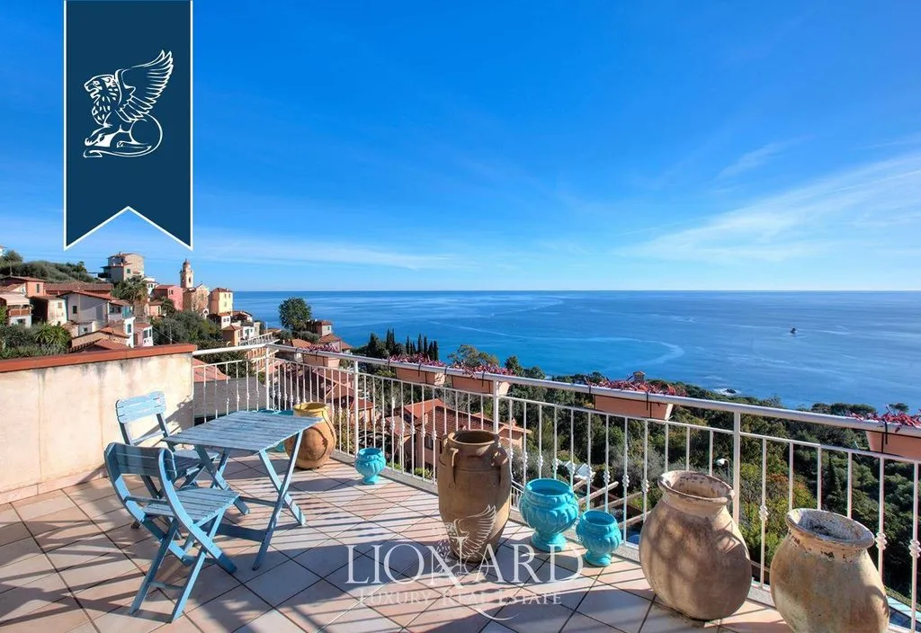 Terrasse - Luxury Villa with Sea View in Ventimiglia
