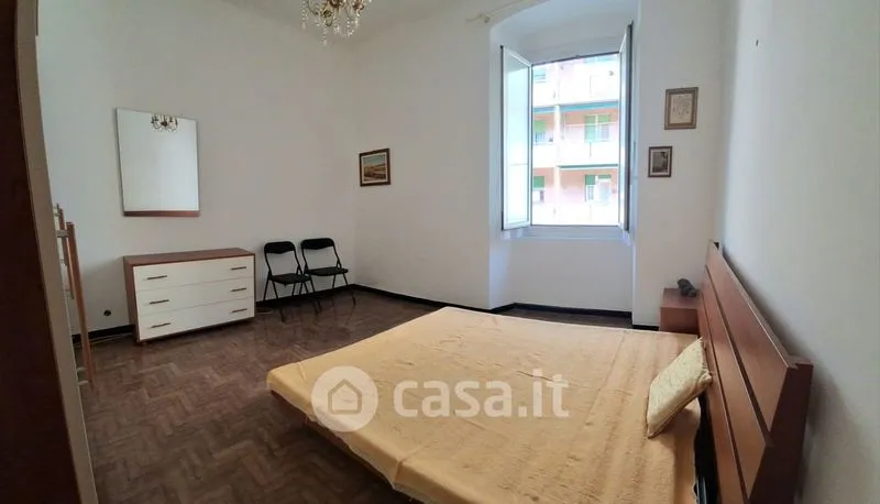 Chambres - Fully Furnished Flat in Genoa