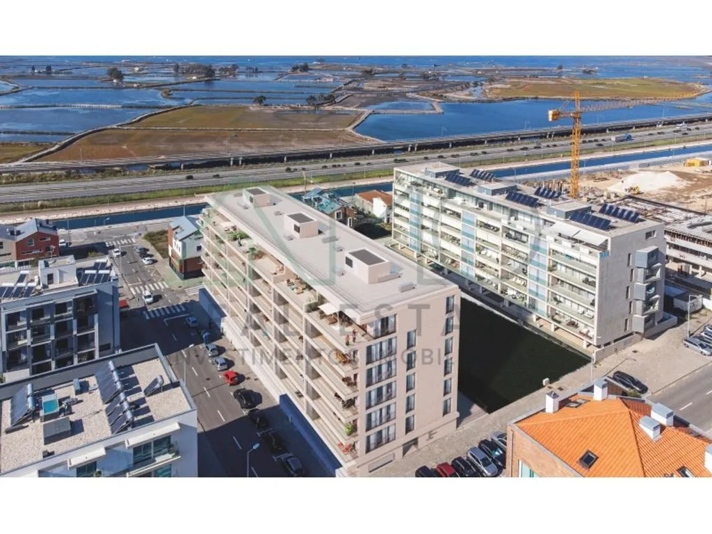 Õhuvaade - Luxury Apartment with Canal View in Aveiro