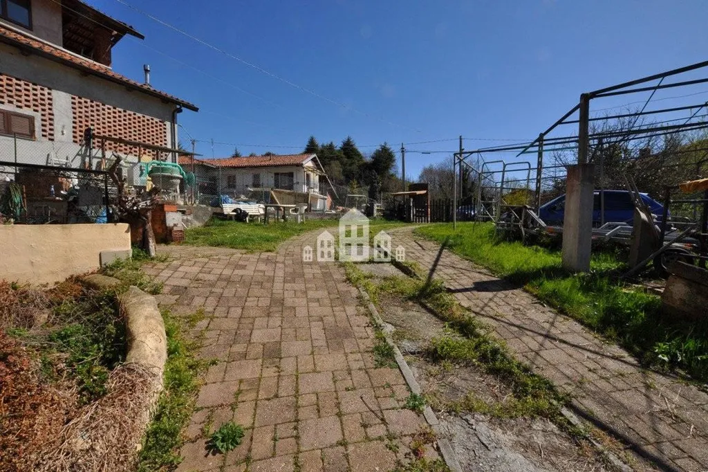 Jardín - Independent House with Garden in Valperga
