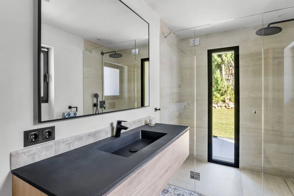 Salles de bain - Luxury Villa with Private Pool in Marbella