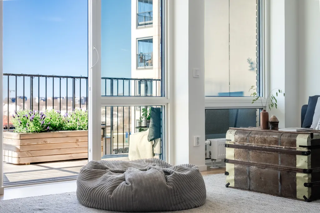 Soggiorno - Modern Two-Bedroom Flat with Balcony in Skåne