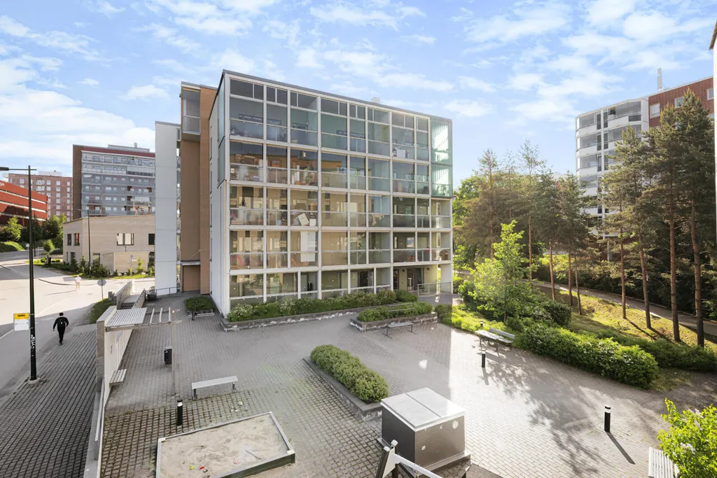 Esterno - Apartment with Balcony in Leppävaara, Espoo