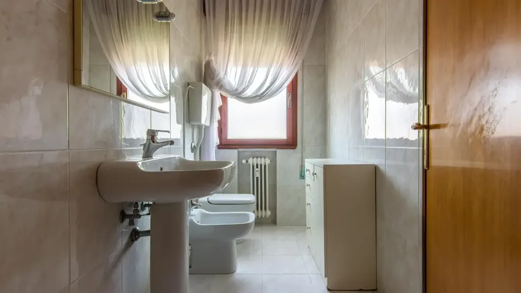 Bagni - Spacious Apartment with Terrace in Padua