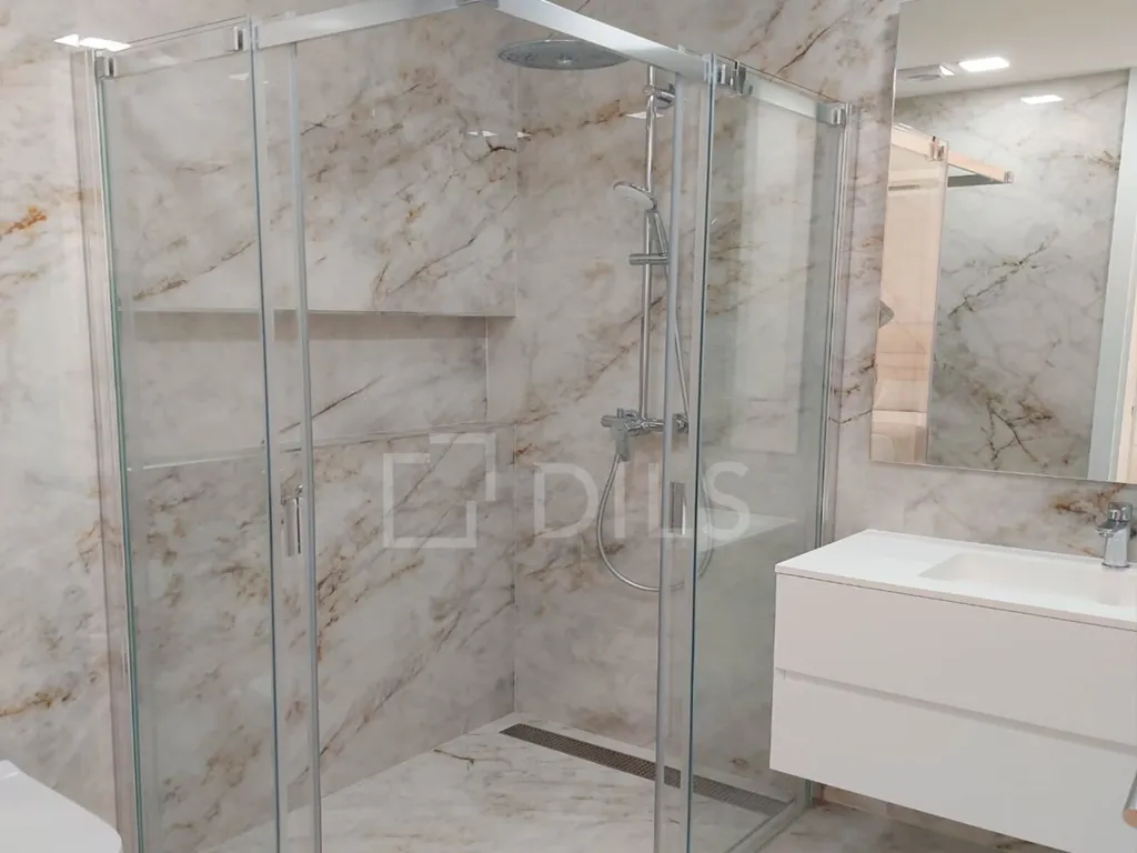 Bagni - Luxury Apartment with Pool in Lagos