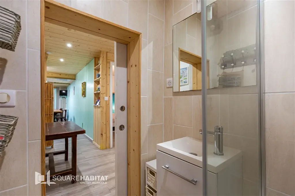 Vannitoad - City Centre Flat with New Kitchen in Barèges