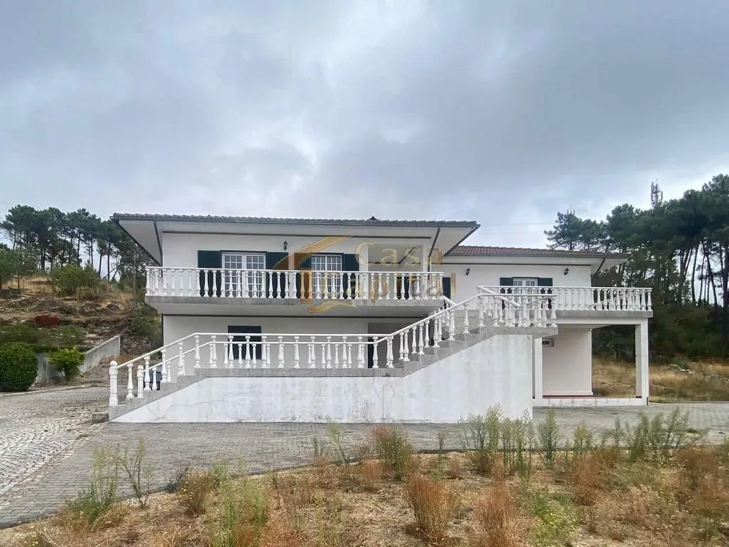 Välivaade - Luxury House with City Views in Vila Real