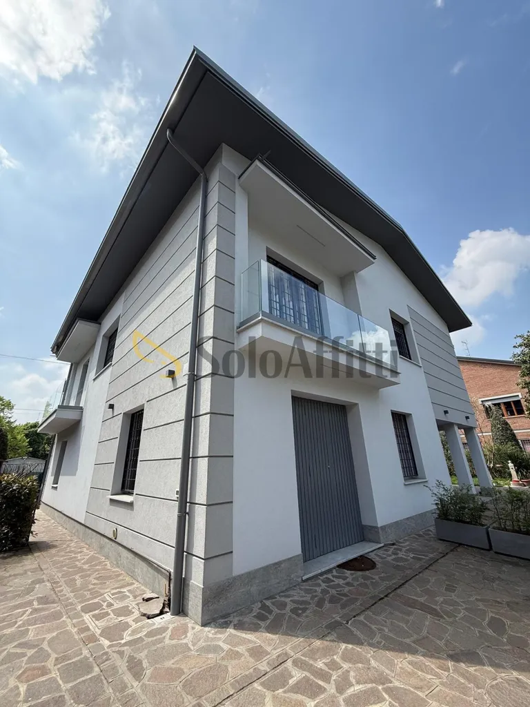 5-toaline korter asukohas Modena