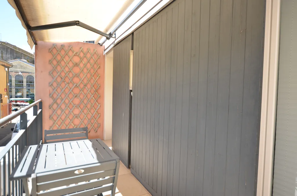 Balcon - Appartement T2 avec Terrasse à Vauvert