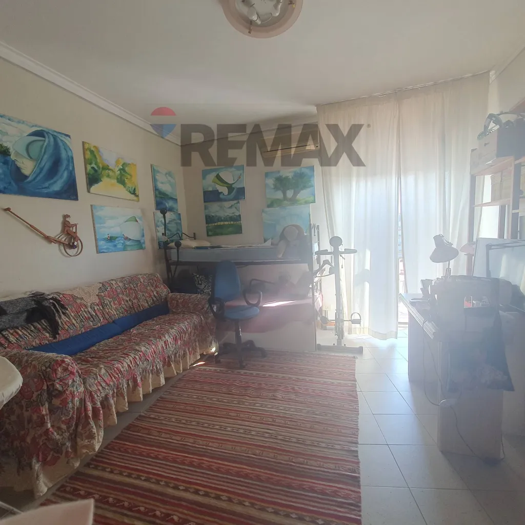 Séjour - Spacious Apartment with Balcony in Catania