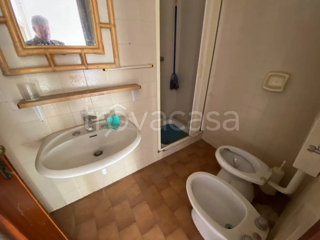 Vannitoad - Multi-Unit Building with Garden in Niella Tanaro