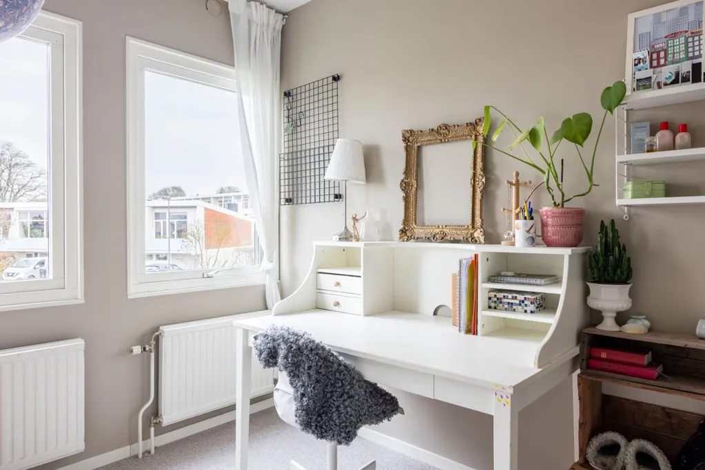 Studio - Renovated 2-Storey House with Garden in Bellevue