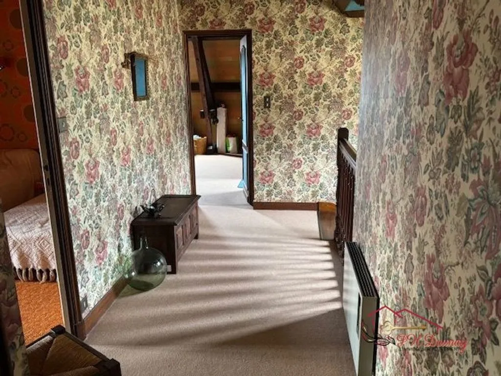 hallway_entrance