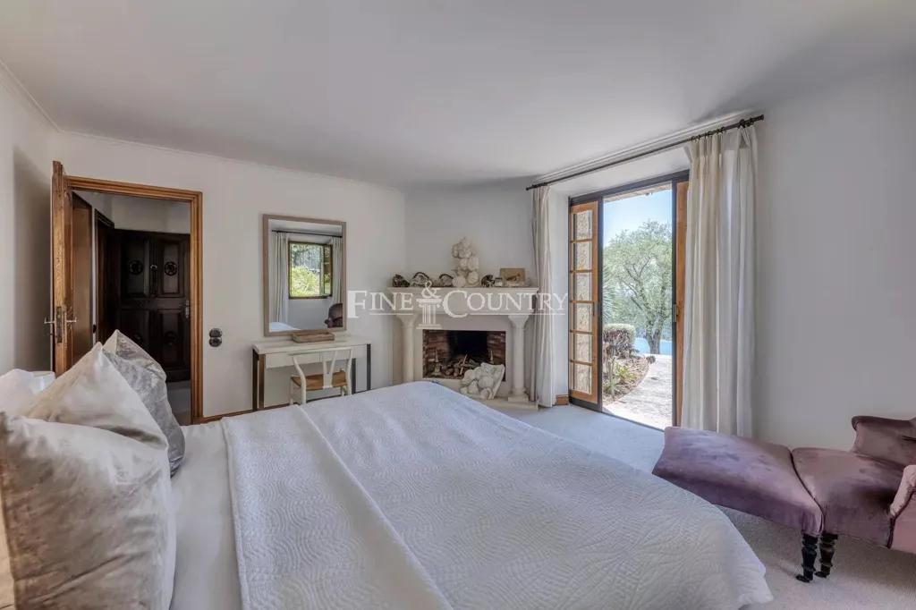 Chambres - Villa avec vue panoramique près de Cabris