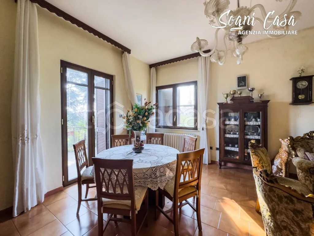 Salle à manger - Villa with Garden in Marano Ticino