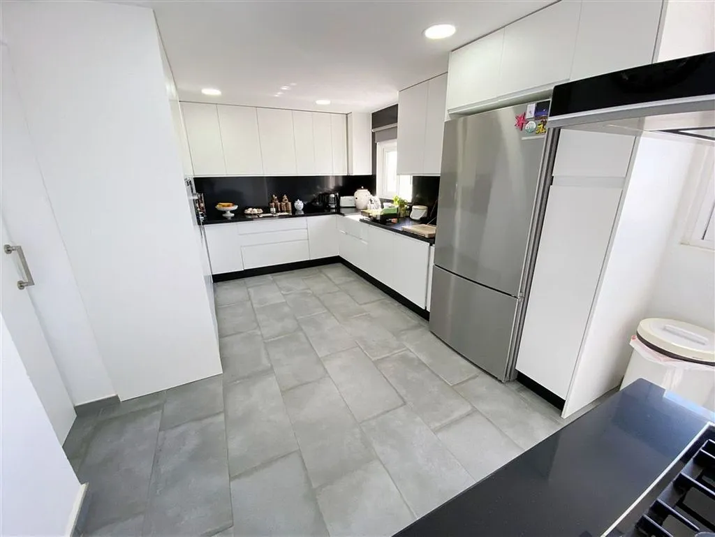 Cuisine - Modern Chalet with Pool and Terrace in Huércal-Overa