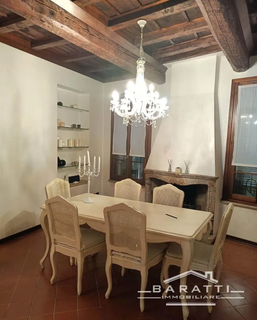Sala da pranzo - Appartamento con vista sul centro storico a Mantova