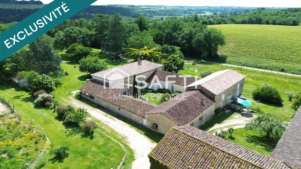 Õhuvaade - Equestrian Estate with Accommodation in Countryside