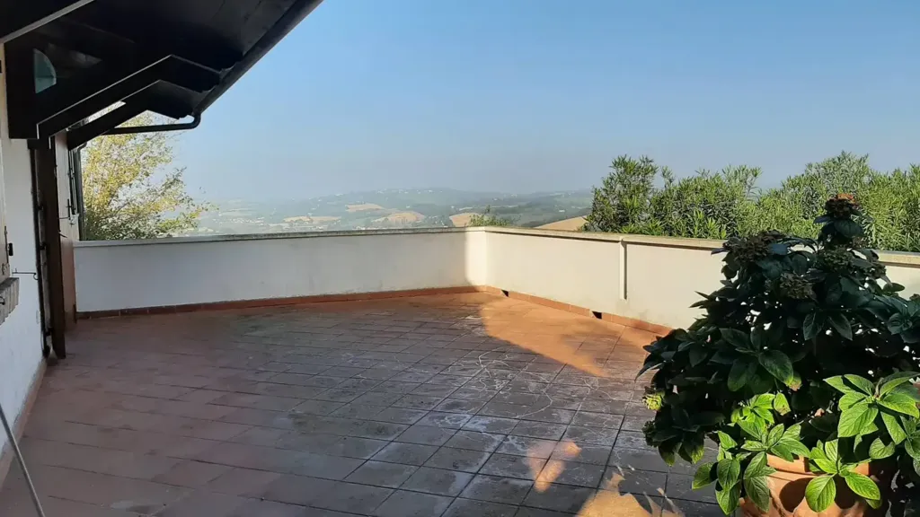 Terrass - Colonial House with Panoramic View in Carignano
