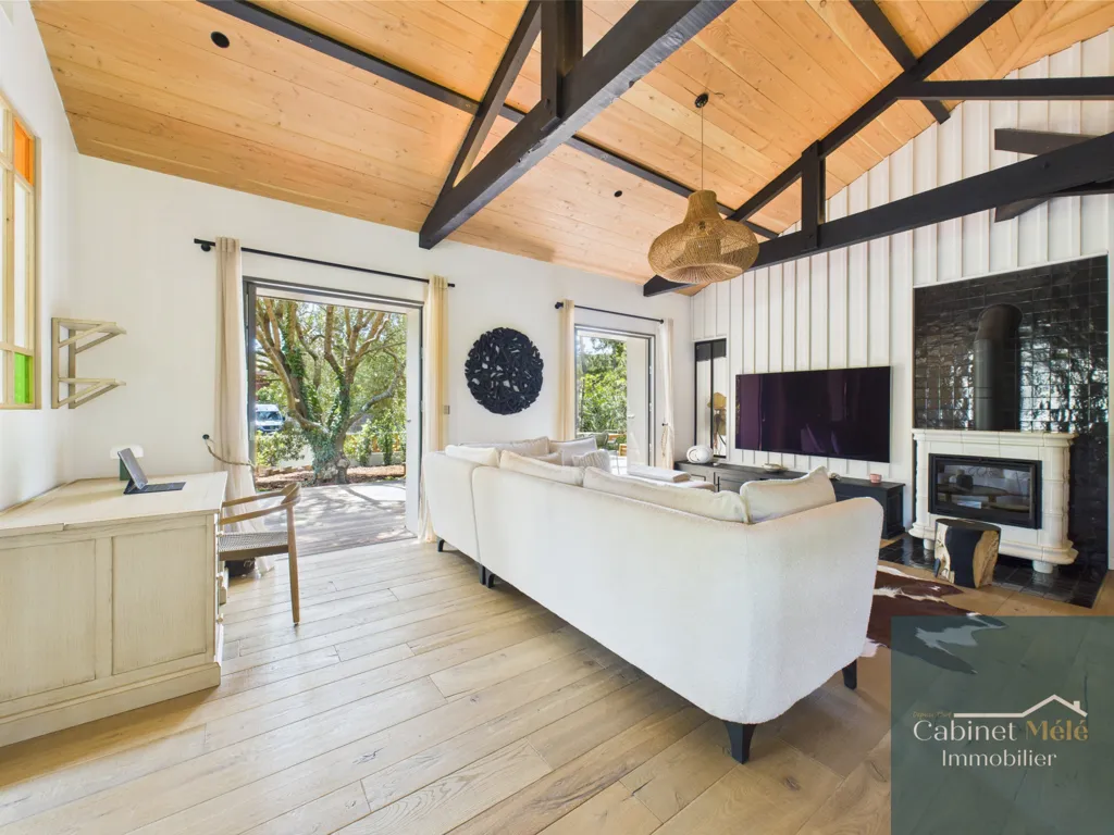 Séjour - Villa Rénovée avec Piscine au Cap Ferret